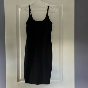 Lululemon black fitted dress